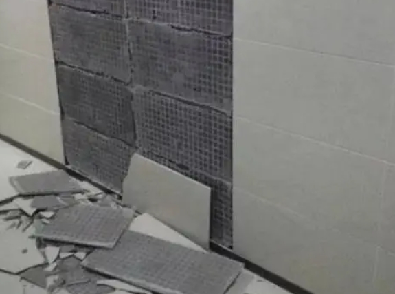 木垒哈萨克瓷砖空鼓维修公司分享下木垒哈萨克墙砖松动维修的知识